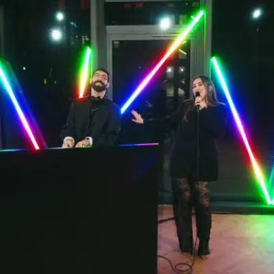 Bergson DJ & Gesang