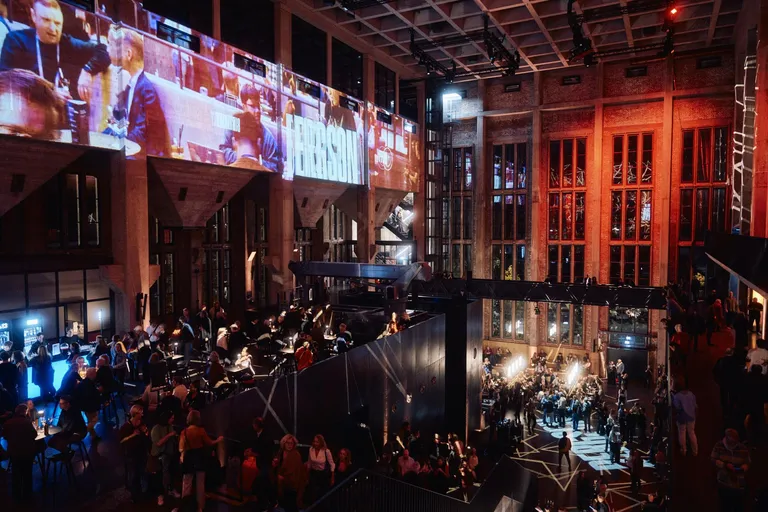 Blick auf Beletage & Atrium